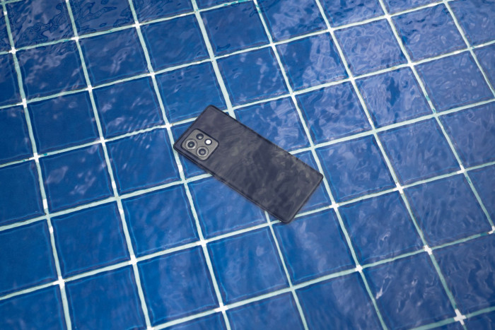 Das Edge 40 Pro ist nach IP68 vor Wasser und Staub geschützt. (Bild: Motorola)